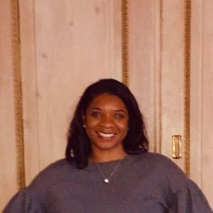 Meet your Posher, Ivey